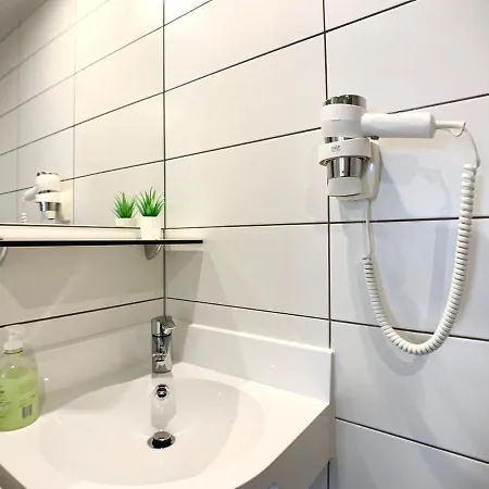 Modern Spacious Studio - 5 Min Walk Rockhal/dt